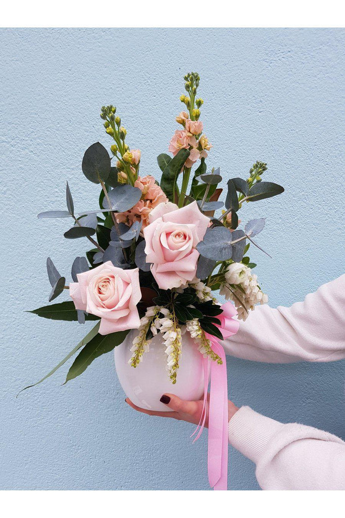 Marshmallow is the perfect selection of beautiful blooms arranged in a vase ready to enjoy. Florist Wellington , Kilbirnie Florist , Lyall Bay Florist