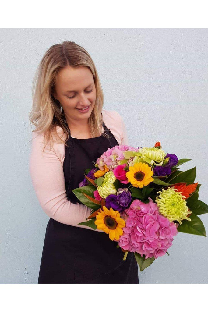 Wellington Florist creation Let us, a Wellington Florist work our magic and create something special for you from our beautiful range of seasonal flowers. Wellington Florist , Kilbirnie Florist, Lyall Bay Floris